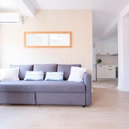 Lovely Apartment Malaga Exterior photo