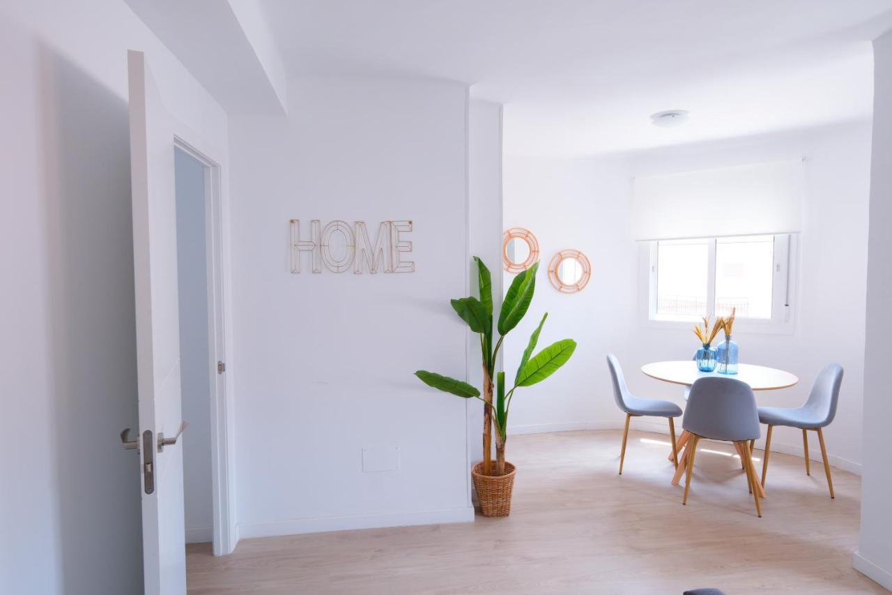 Lovely Apartment Malaga Exterior photo